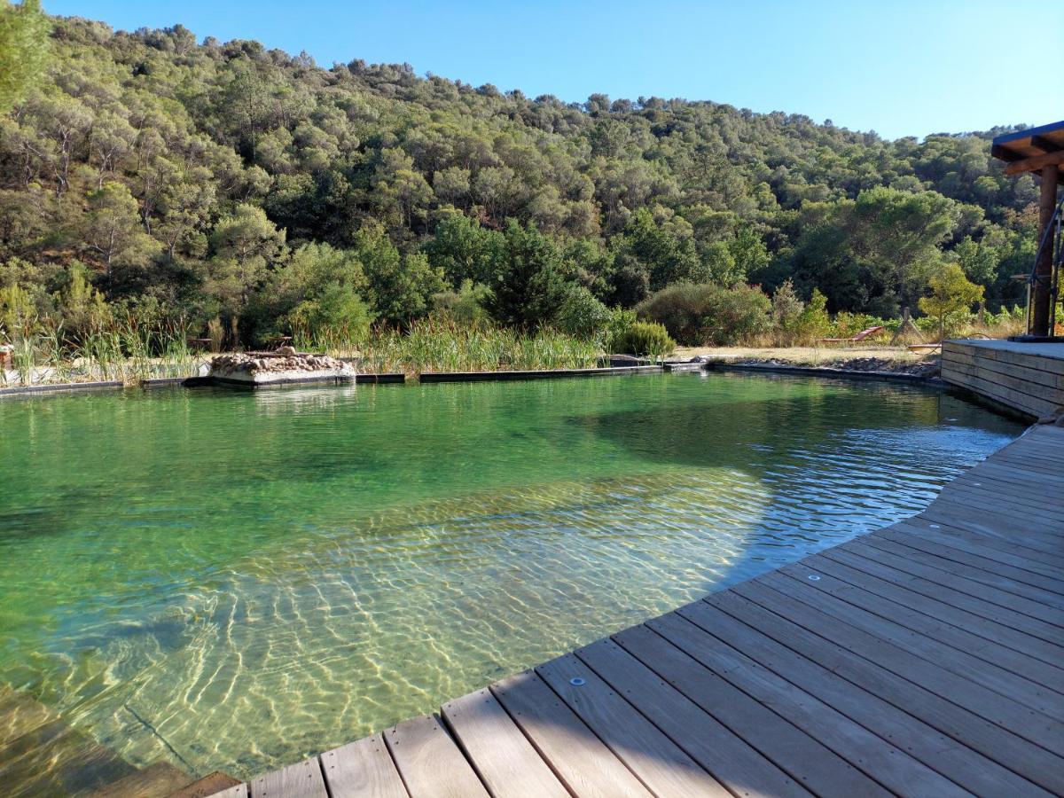 L'Etang Des Cigales Appartement Uchaux Buitenkant foto