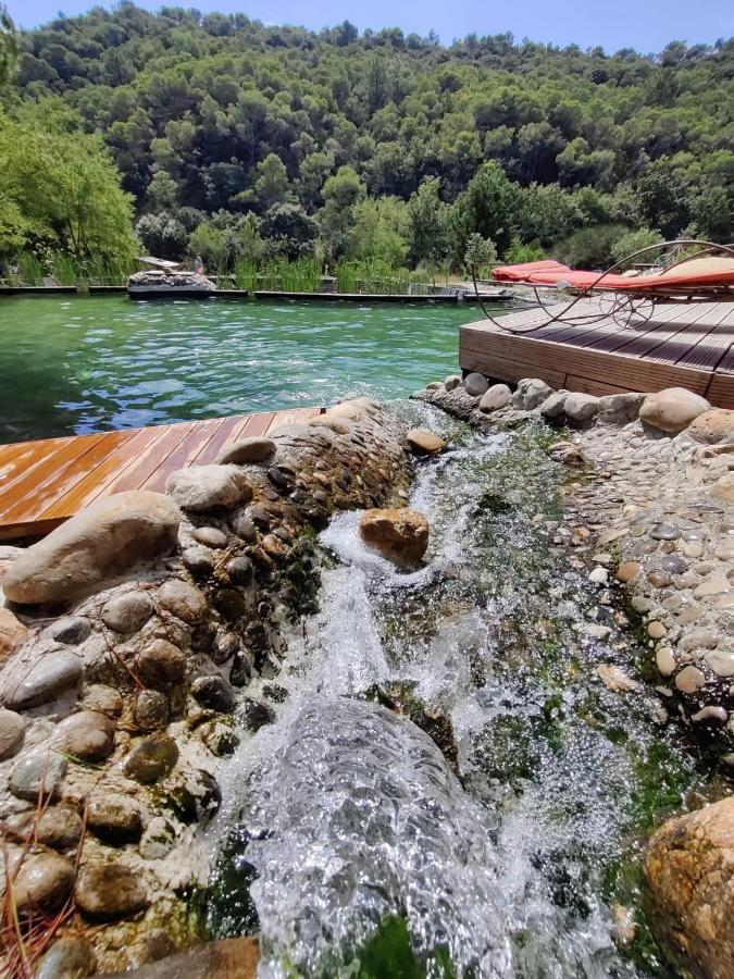 L'Etang Des Cigales Appartement Uchaux Buitenkant foto