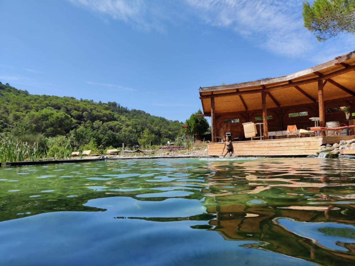 L'Etang Des Cigales Appartement Uchaux Buitenkant foto