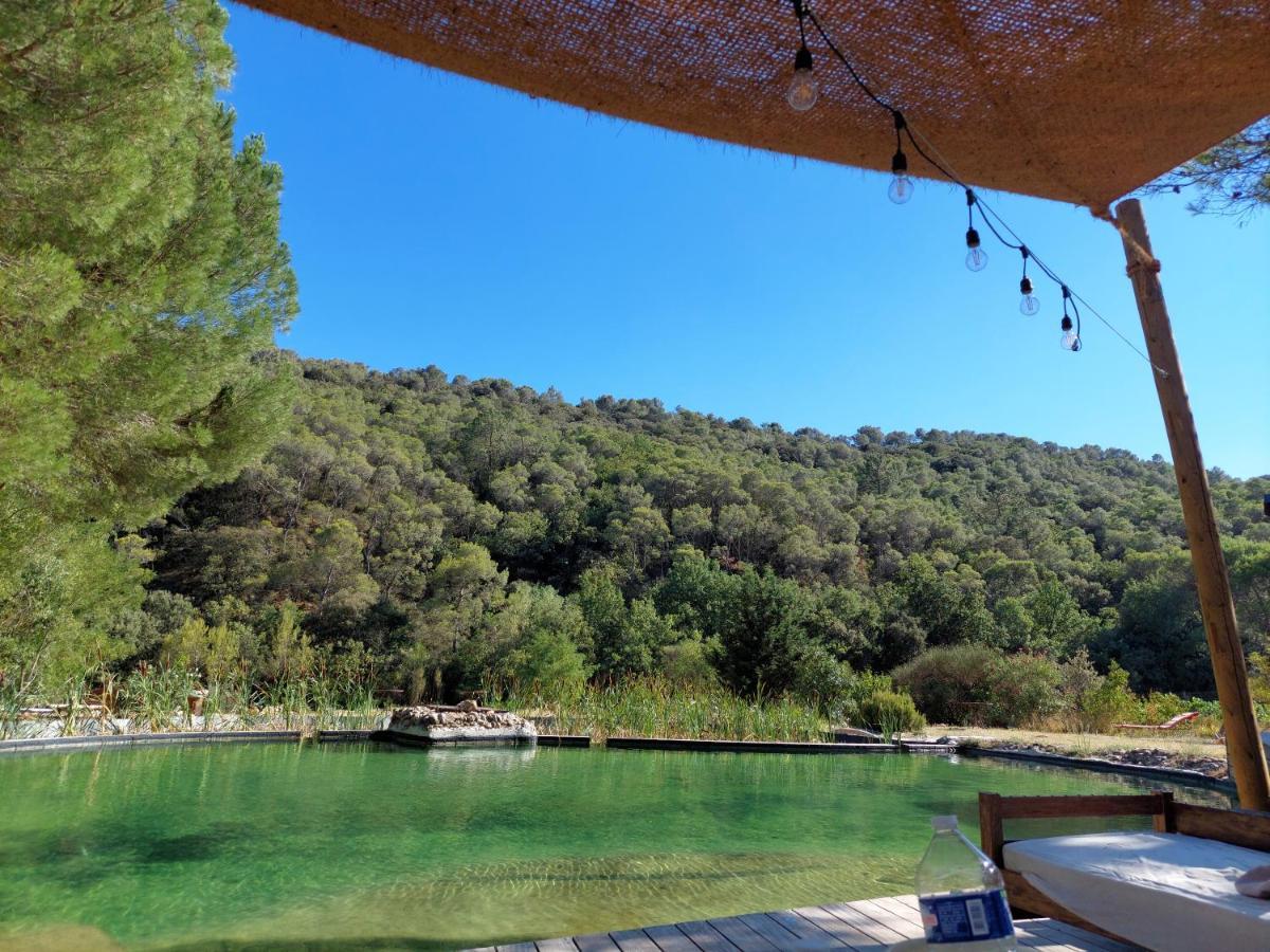 L'Etang Des Cigales Appartement Uchaux Buitenkant foto